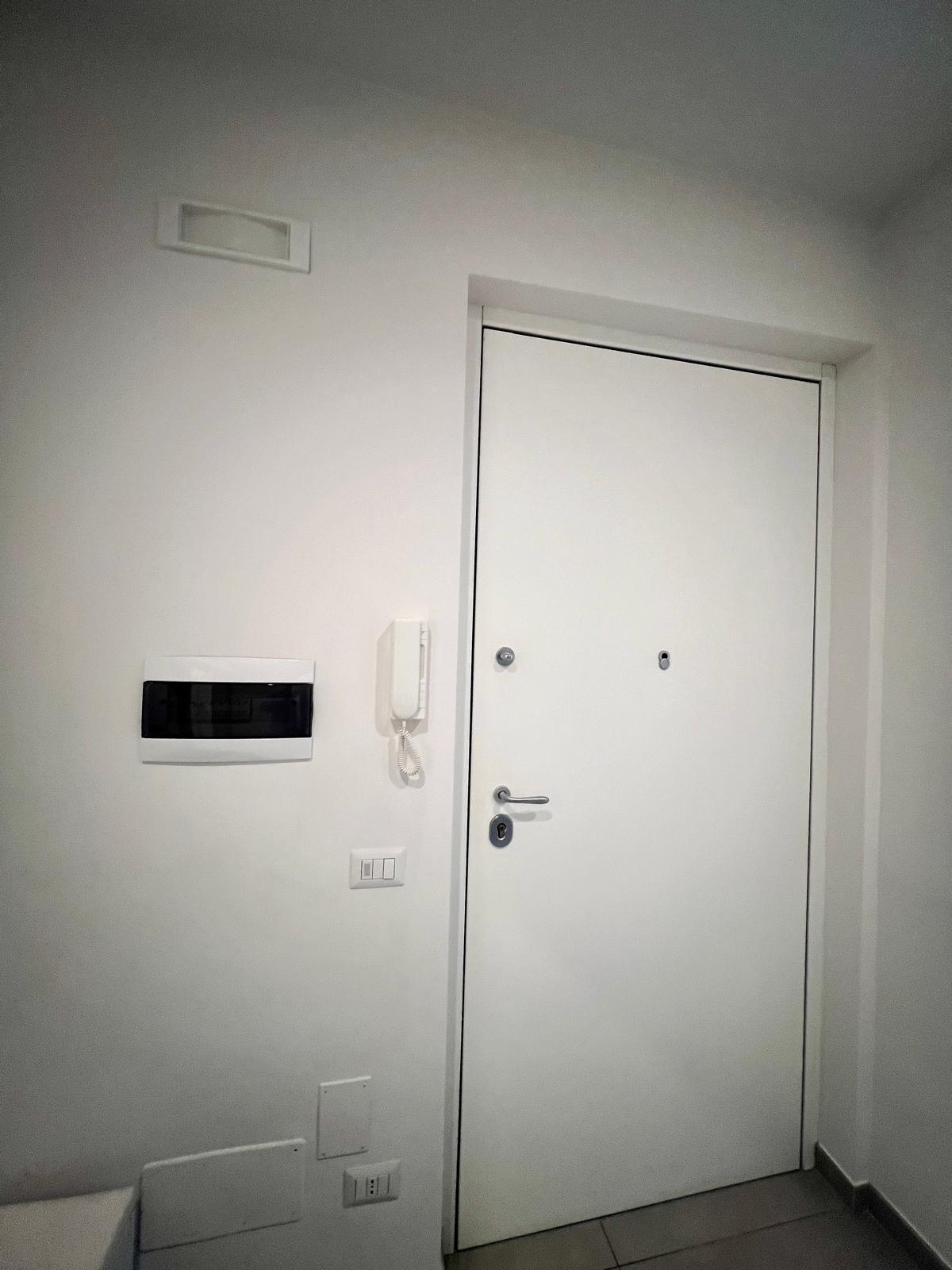 Trilocale ristrutturato in via Ettore Fieramosca